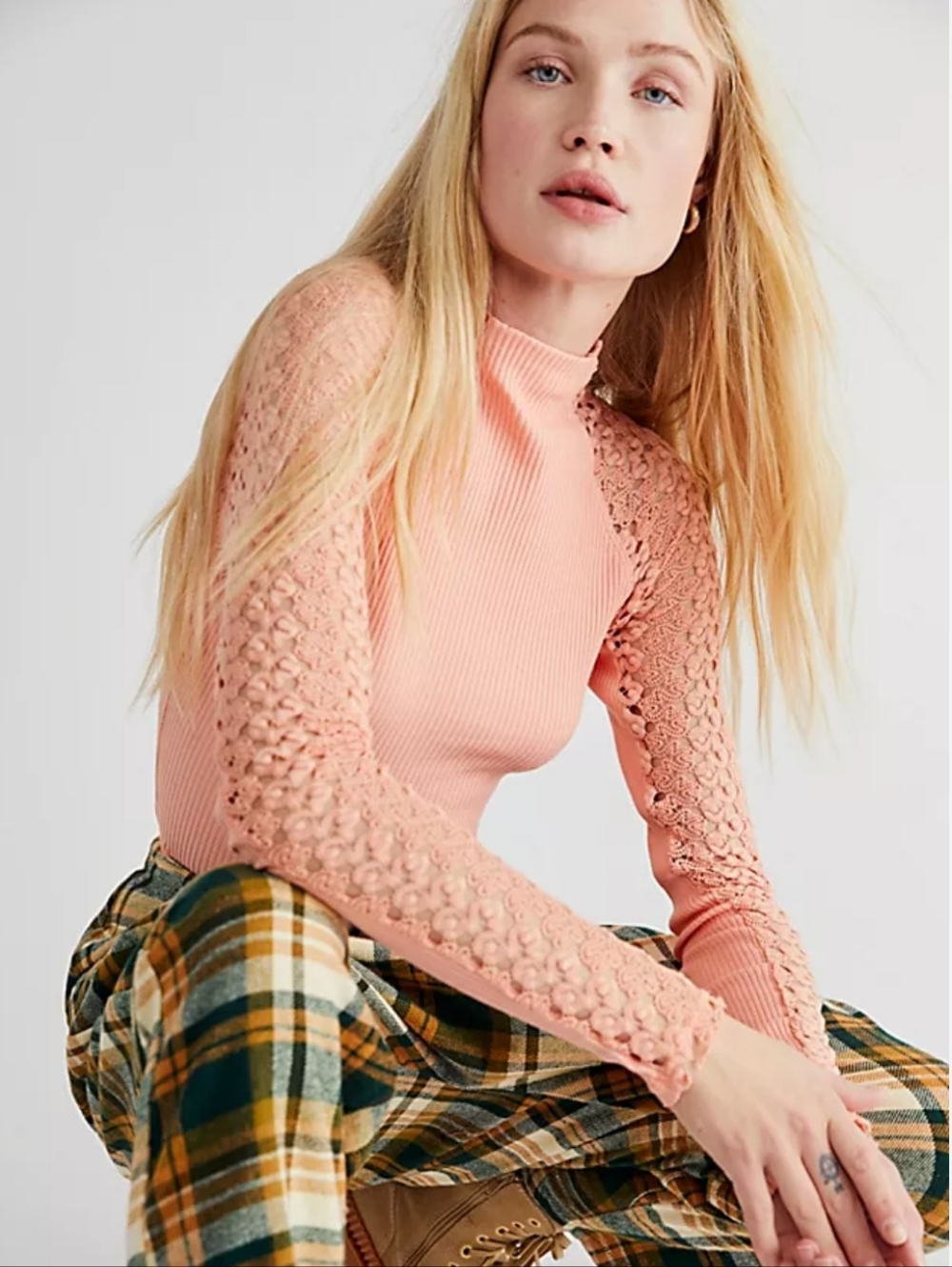 Free People Light Coral Knit Mock-Neck Top with Lace-Detail Sleeves Size XL
